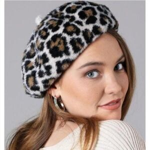 Ruggine Jacquard Knitted Faux Leopard Print French Beret‎